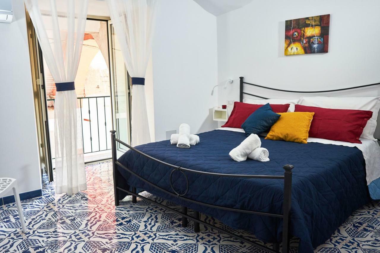 Neapolitan House Apartment ภายนอก รูปภาพ