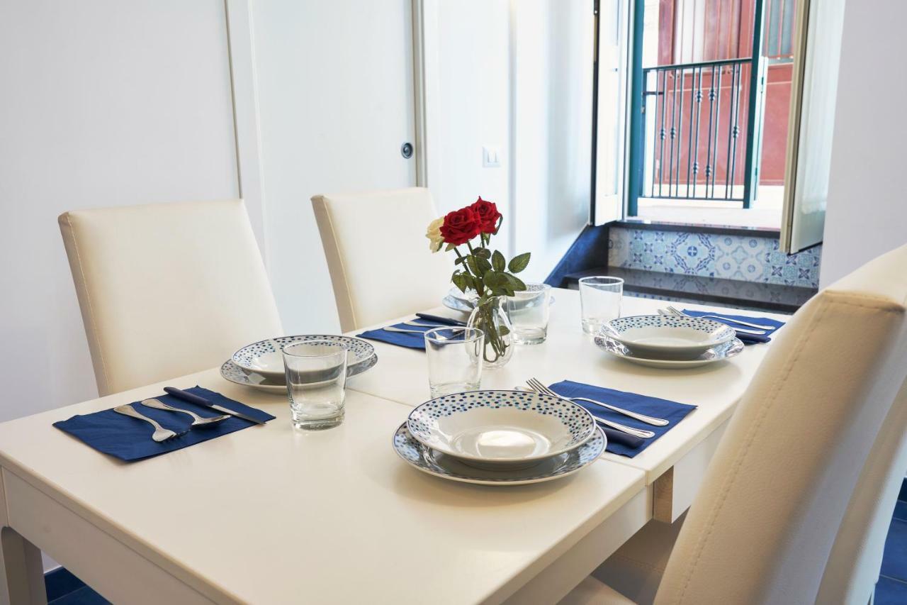 Neapolitan House Apartment ภายนอก รูปภาพ