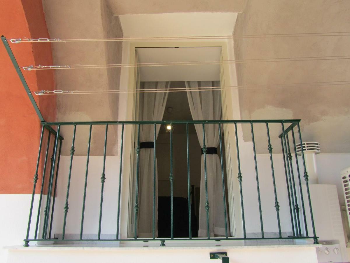 Neapolitan House Apartment ภายนอก รูปภาพ